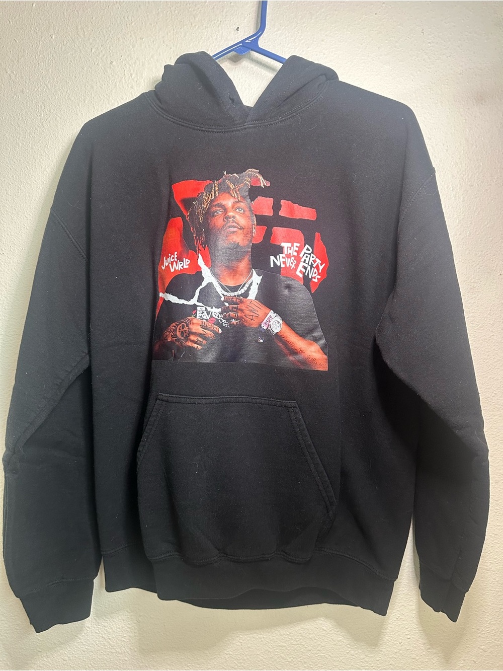 Juice Wrld The Party Never Ends  Pullover Hoodie - Men's Medium